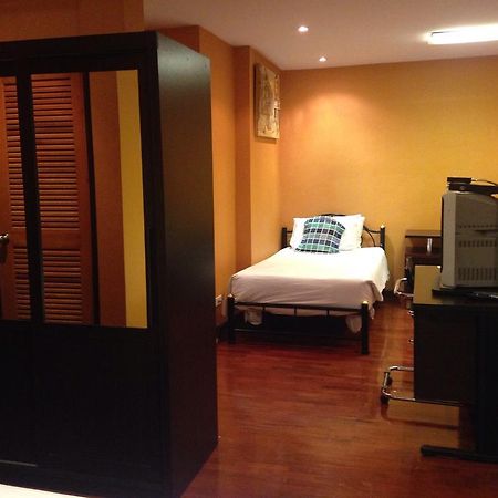China Guest Inn Μπανγκόκ Εξωτερικό φωτογραφία